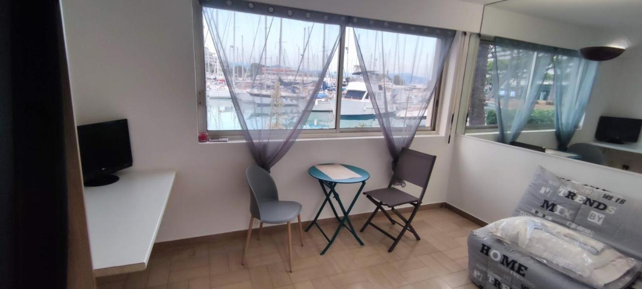 Studio Meublé Marina Villeneuve-Loubet 06 Exterior foto